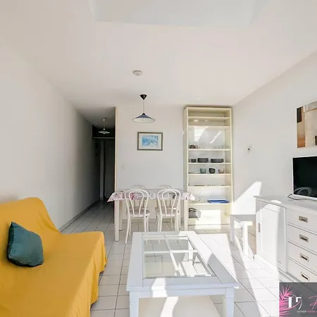 Confortable Face - 4 Couchages Avec Parking - Fr-1-825-21 * La Rochelle (Charente-Maritime)
